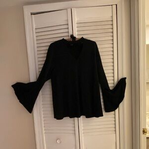 Chelsea & Theodore Black Bell Sleeve Keyhole Neckline
